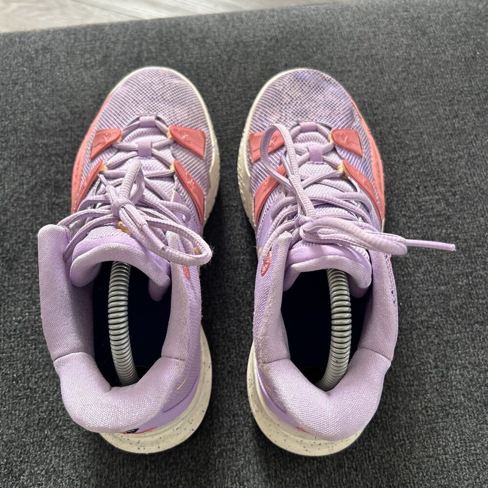 Nike Kyrie 7 GS 'Daughters' Basketball Shoes Size Youth 6.5 Women's 8 - Picture 5 of 9